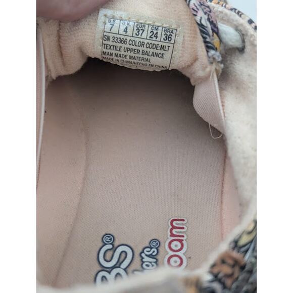 BOBS SKETCHER kitty cruiser, camp wag, multicolor kitty cats women's 7 - Picture 7 of 8